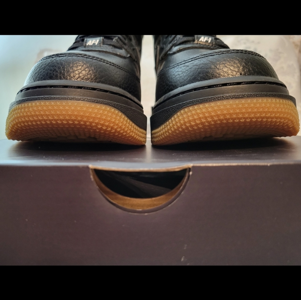 Nike Air Force 1 High Utility 2.0  Women's Boot. Black, Size 8.5W. *NEW IN BOX* - Picture 4 of 16